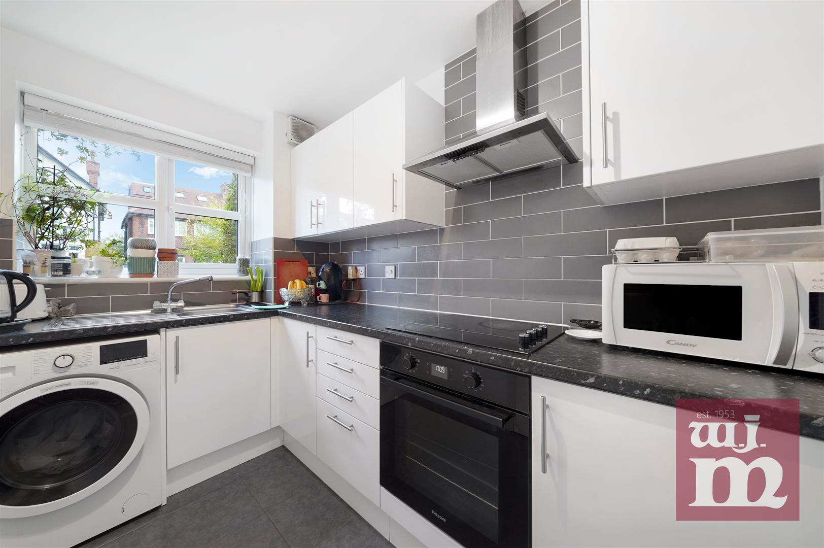 Upton Close, Cricklewood